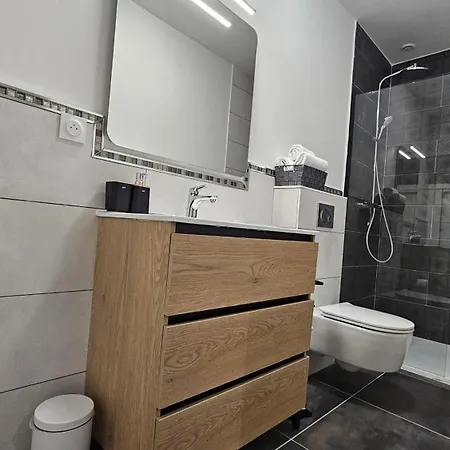 Diamond'suite Loveroom&spa44 Διαμέρισμα