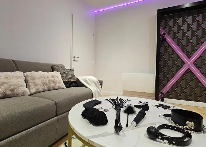 Diamond'suite Loveroom&spa44 *