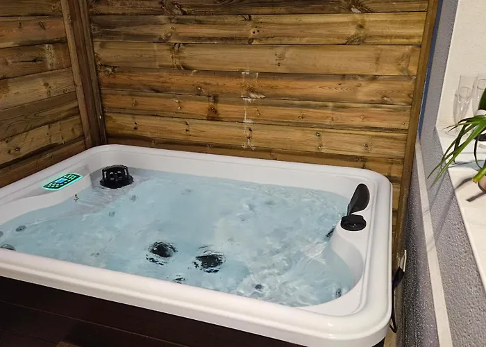 Diamond'suite Loveroom&spa44 Apartman